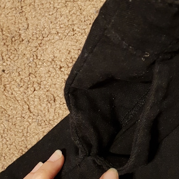 Sexy short - Picture 5 of 6